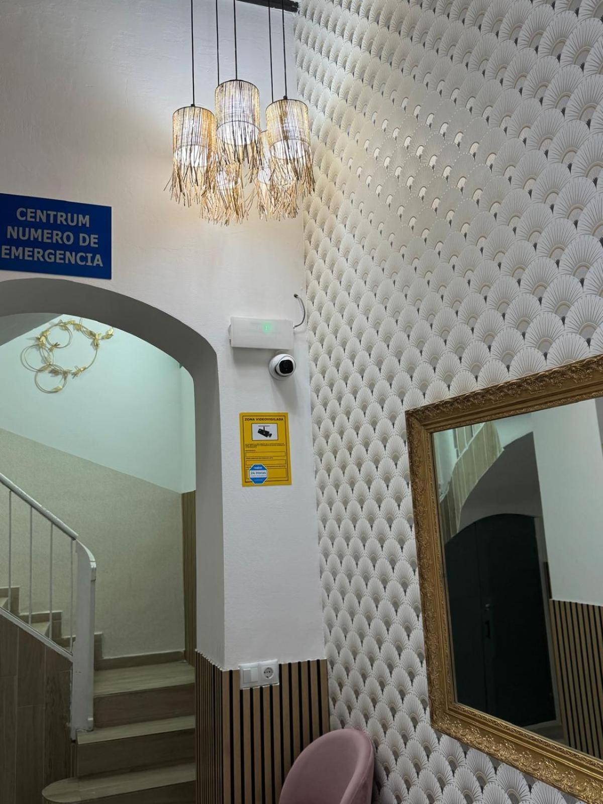Luxury Apartments Near The Beach And Downtown Centrum 8 アリカンテ エクステリア 写真